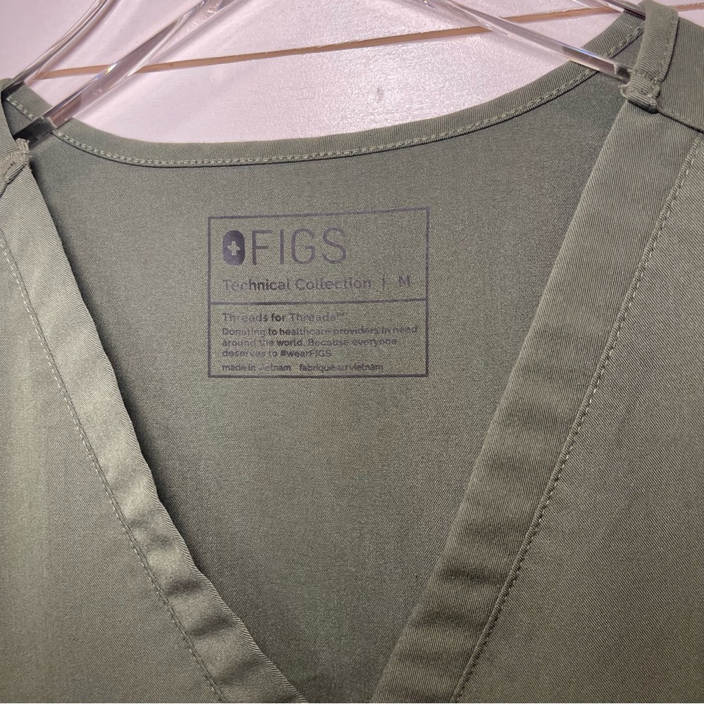 Figs Olive Green Scrub Top and Pants Set with Orange Drawstring - Picture 4 of 8